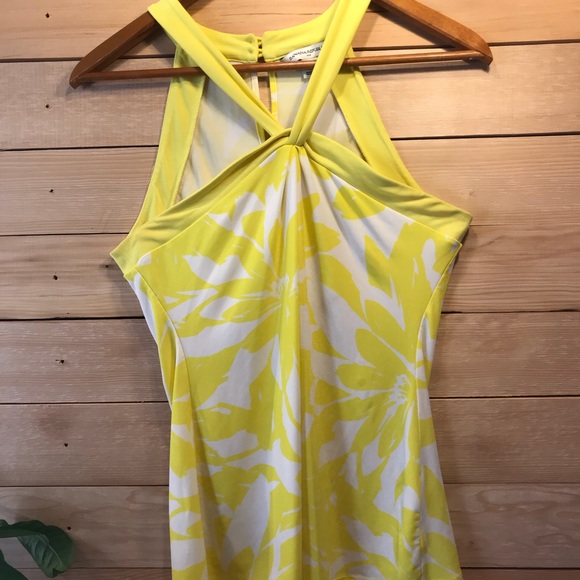 Banana Republic Tops - Banana Republic Yellow Floral Women’s Top